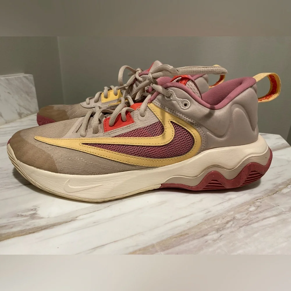 Nike Giannis Immortality 3 Fossil Stone Celestial Basketball Shoes Gold Size 9.5 - Picture 2 of 9